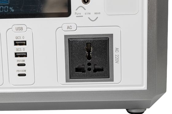 50HZ/60HZ AC Outlet Flash Fish Ηλιακή γεννήτρια Φορητή αποθήκευση ενέργειας με φόρτιση ηλιακού πάνελ για εξοπλισμό γραφείου